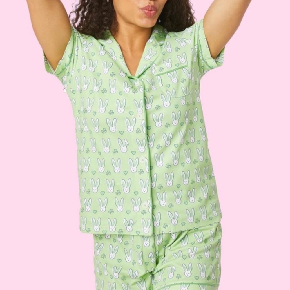 Roller Rabbit -Green Bunnies -Size XS